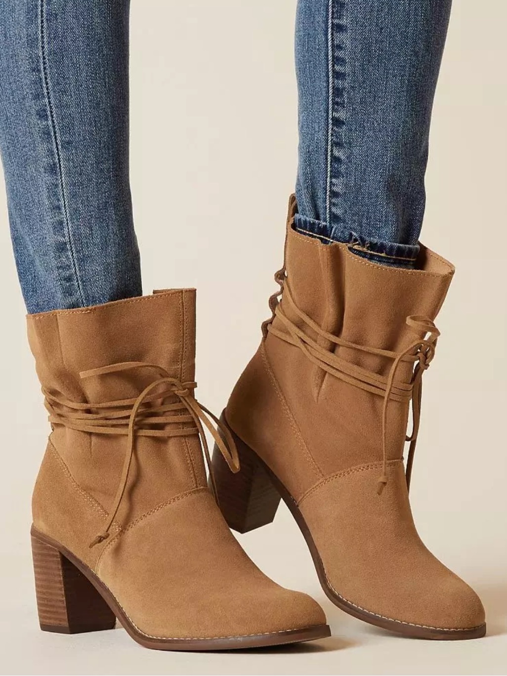 Nwt Toms Tan Suede Heeled Ankle Boots With Wrap Lace